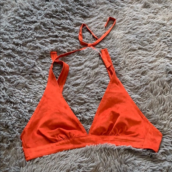 Forever 21 velvet tie crop - Picture 1 of 2